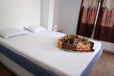 hotel room main image hotel room main image