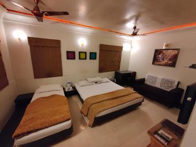 hotel room main image hotel room main image