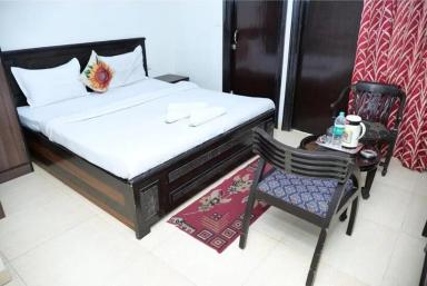 hotel room main image hotel room main image