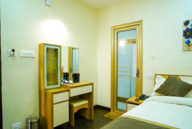 hotel room main image hotel room main image