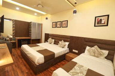 hotel room main image hotel room main image