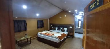 hotel room main image hotel room main image