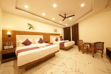 hotel room main image hotel room main image