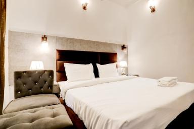 hotel room main image hotel room main image