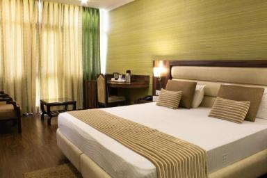 hotel room main image hotel room main image