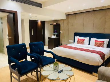 hotel room main image hotel room main image