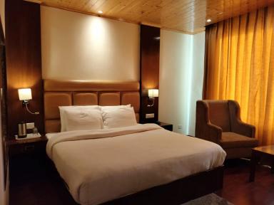 hotel room main image hotel room main image