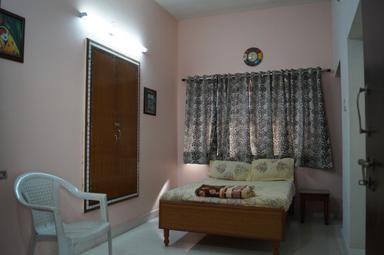 hotel room main image hotel room main image