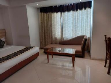 hotel room main image hotel room main image