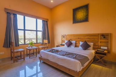 hotel room main image hotel room main image