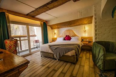 hotel room main image hotel room main image