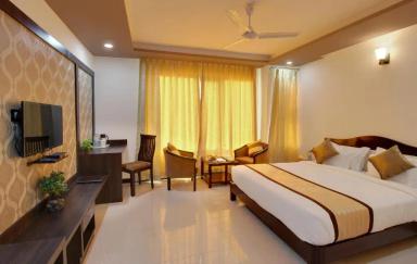 hotel room main image hotel room main image