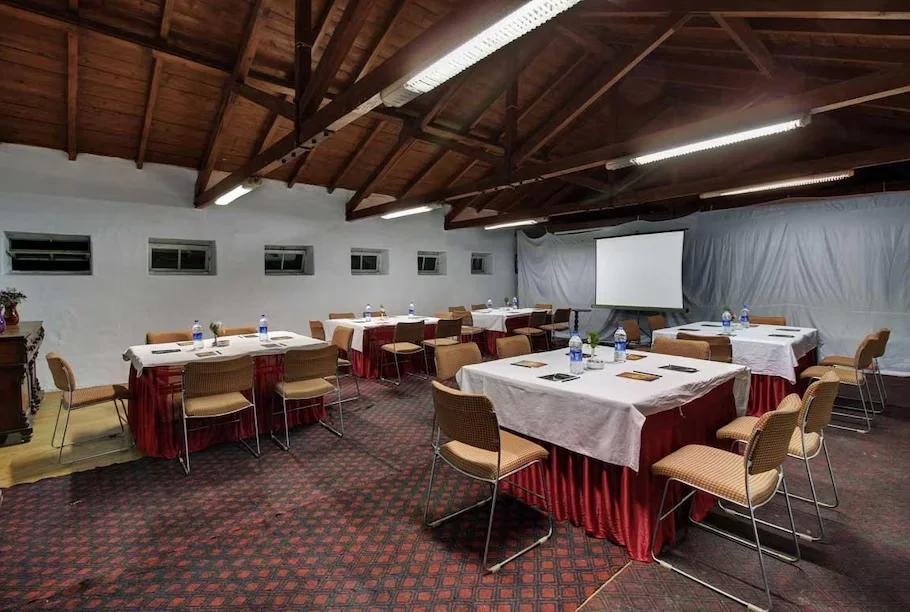 seating area at hotel chevron fairhavens in nainital hotel_Image