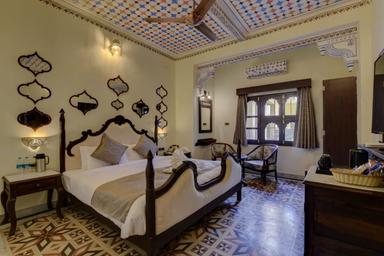 hotel room main image hotel room main image