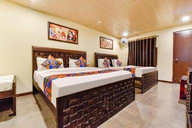 hotel room main image hotel room main image